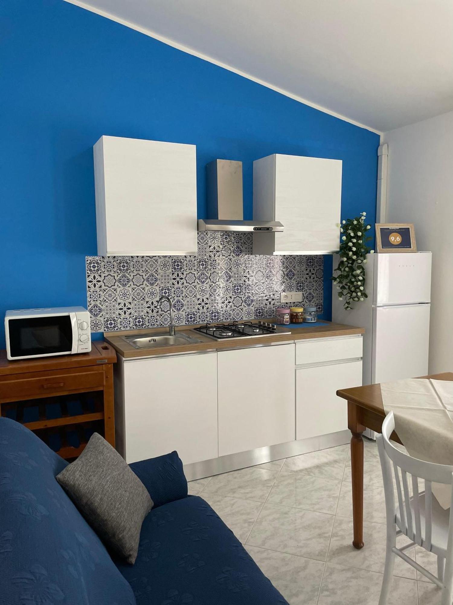 Casa Vacanze Da Roberta A Pochi Km Da Oristano Simaxis Bagian luar foto